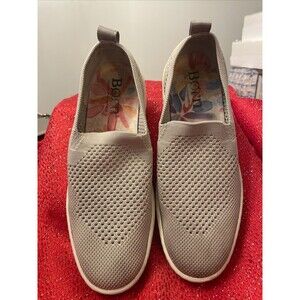BOC Born Concept Canvas Shoes Women Size 8.5 Beige Canvas Slip On Comfort Loafer